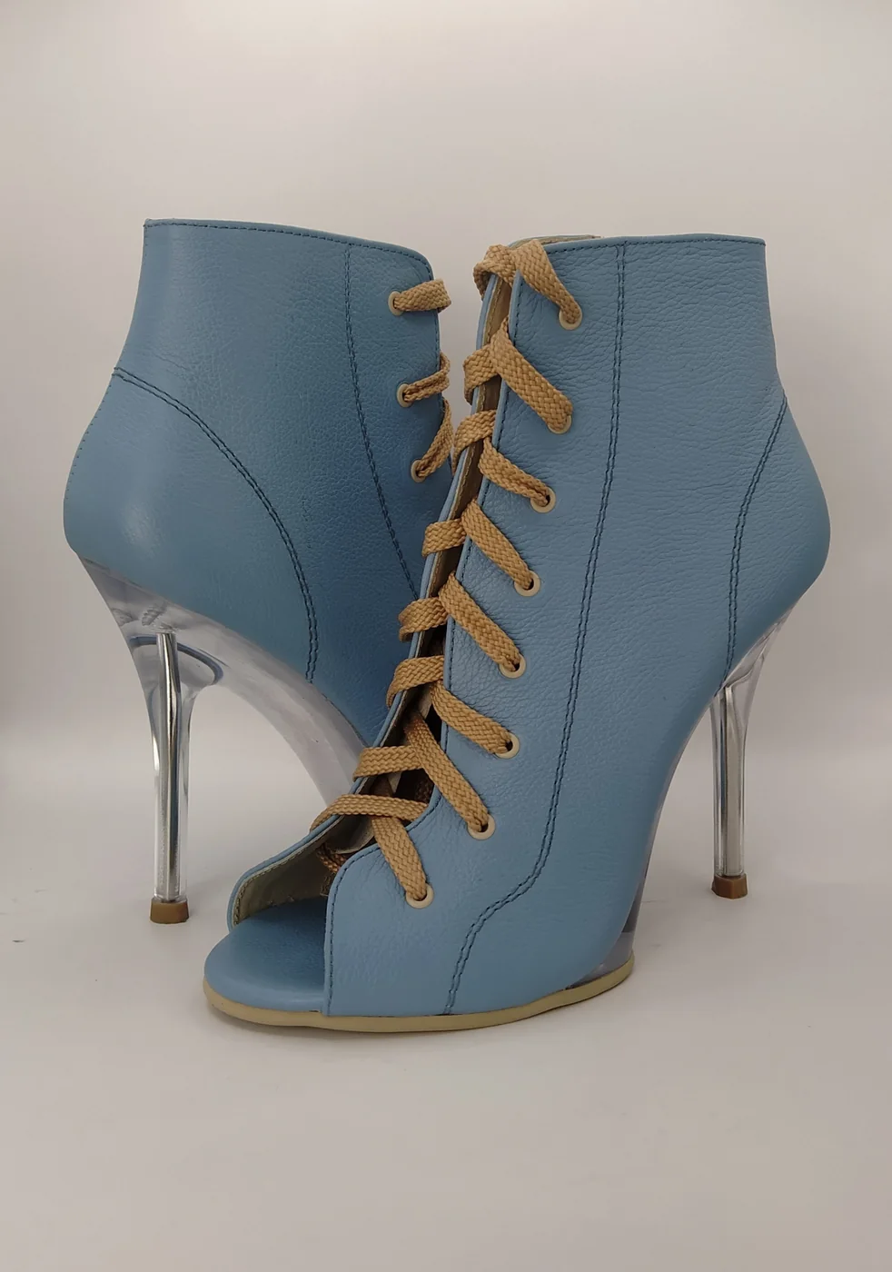 Powder Blue — хилсы Super Heels