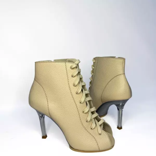 Vanilla Cream — хилсы Super Heels